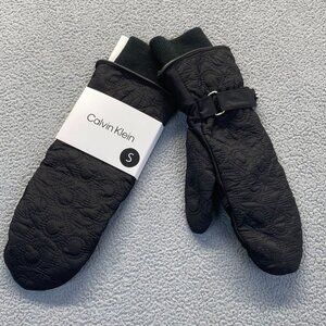 Calvin Klein Women's Soft Gloves Basic Everyday Essential Gloves Size M Black